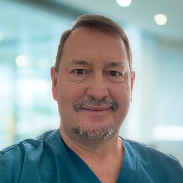 Dr. Marcus Jones Back 2 Health Chiropractic Lebanon TN